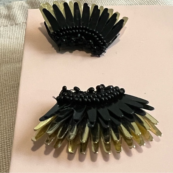 Micro Madeline Earrings - Picture 11 of 13